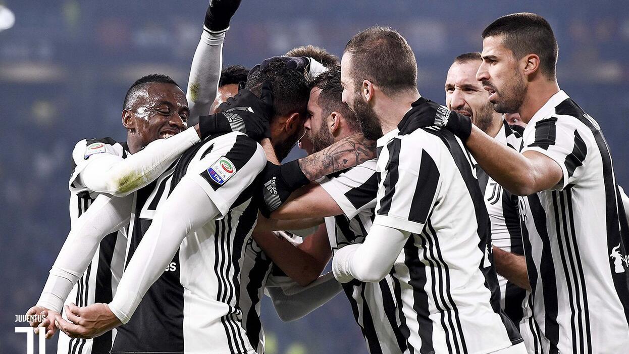 曼晚：曼联有信心在出售“弃将小队”前为引进谢什科提供资金（曼晚：曼联相信无需等卖“弃将小队”也能为引进谢什科筹措资金）