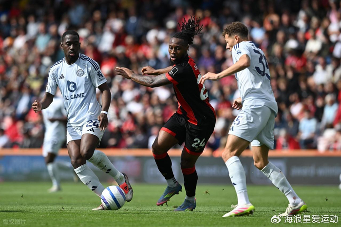 里程碑！唐斯生涯总得分突破15000分大关（唐斯达成生涯15000分里程碑）