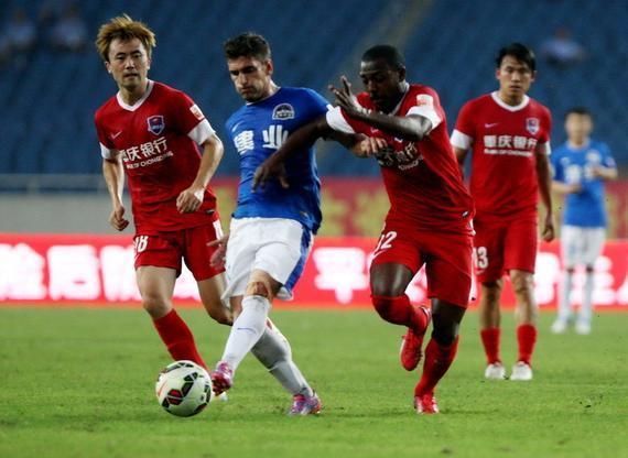 亚冠二级半场：张玉宁造险张健智救险，国安暂0-0麦克阿瑟（亚冠半场战报：张玉宁制造威胁，张健智化解险情，国安暂0-0麦克阿瑟）