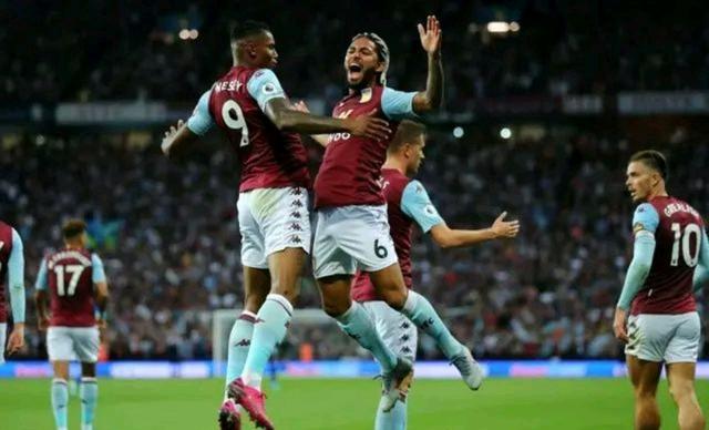 火箭哈登末节爆发连得15分（火箭哈登末节发力连砍15分）