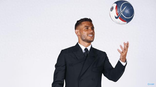 巴尔韦德和恩里克出席远程质询，均表示对巴萨裁判丑闻不知情（巴尔韦德与恩里克出席远程质询，皆称对巴萨裁判丑闻毫不知情）