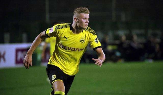 中超土帅成绩：韩鹏半程接手拿第5，曲刚半程接手未能保级（中超本土教练成绩对比：韩鹏半程上任跻身第5，曲刚同期接手仍未保级）